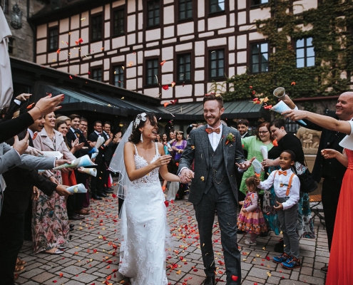 Fotografie Gunzenhausen, Ansbach, Hochzeitsfotografie, Paarshooting, Hochzeit Burg Colmberg, International Wedding, Wedding Frankonia, Fotografie Ansbach, Nürnberg